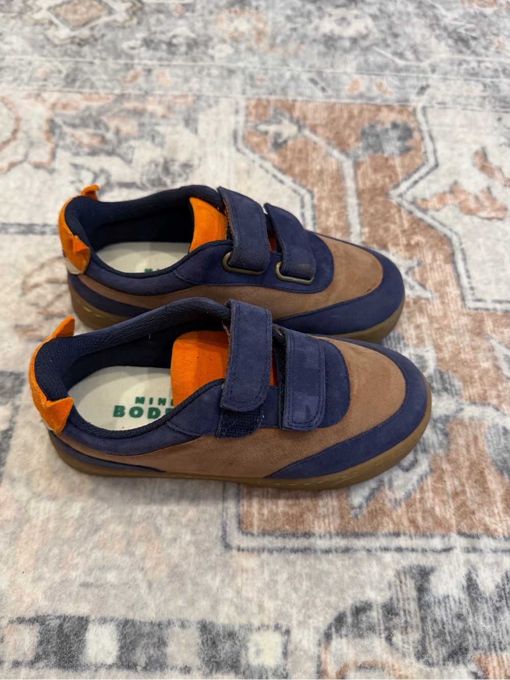 Mini Boden Colourblock Low Tops Toffee Brown Fox